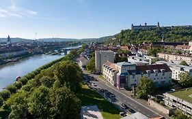 Mercure Hotel Würzburg am Mainufer